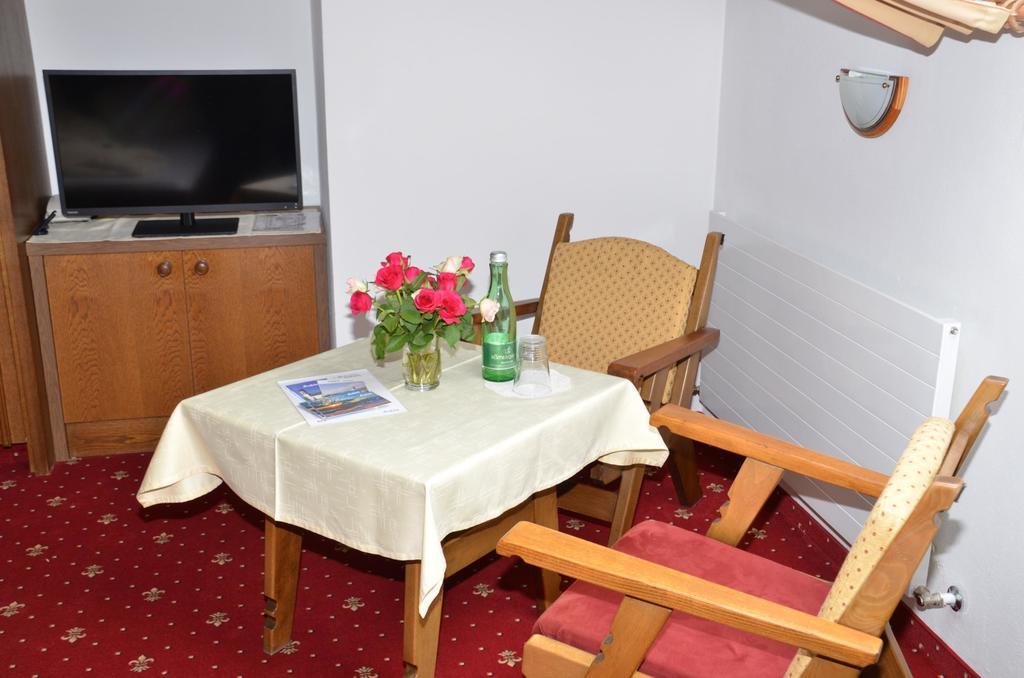 Pension Spiegl Зефельд-ін-Тіроль Екстер'єр фото